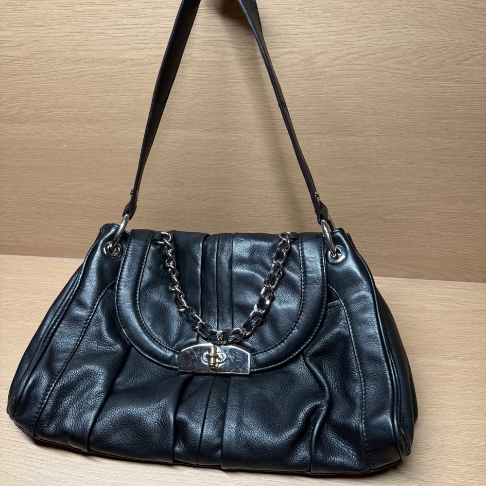 B. Makowsky Black Leather Shoulder Bag Silver Chain Turnlock Handbag Satchel
